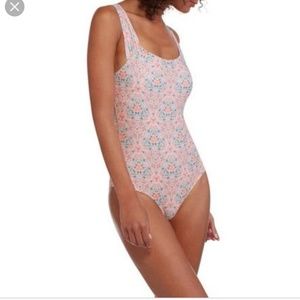 Women’s Pink Patterned One-Piece Swimsuit